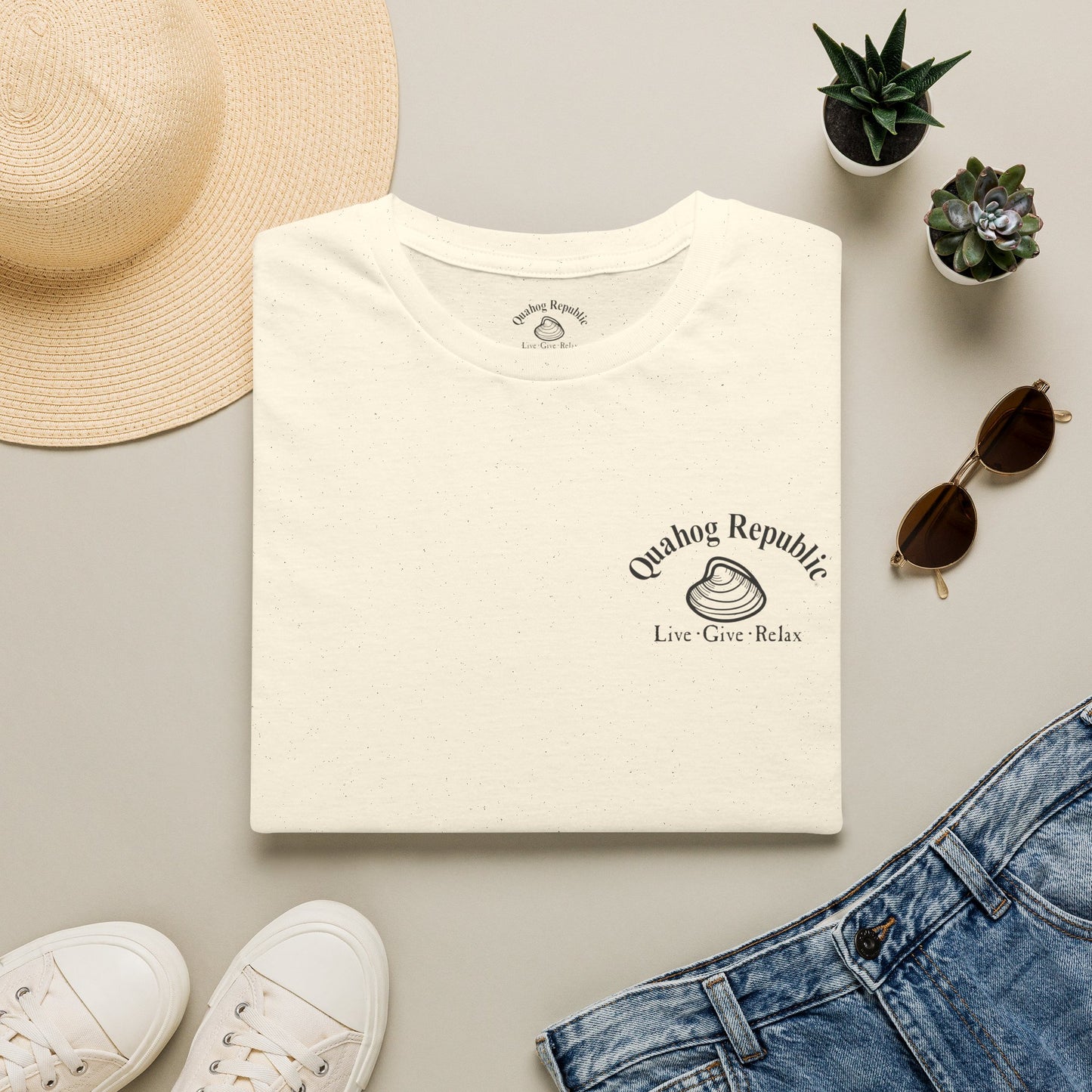 Quahog Republic 'Quahogaholic' Tee Shirt