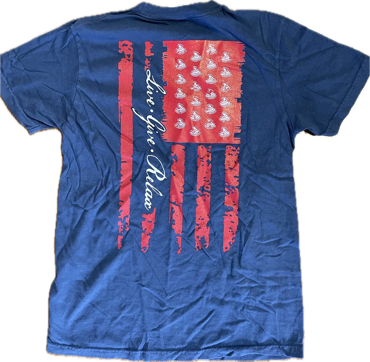 NEW Quahog Patriotic Flag Tee